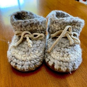 Padraig baby slippers